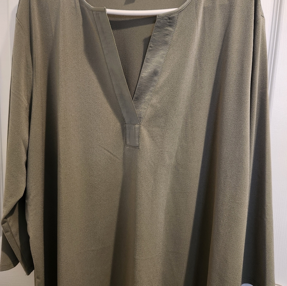 Women's Olive Green V-Neck Tunic